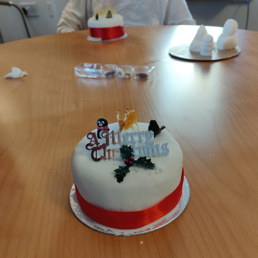 Christmas Cake Making and Decorating at Sutherlands