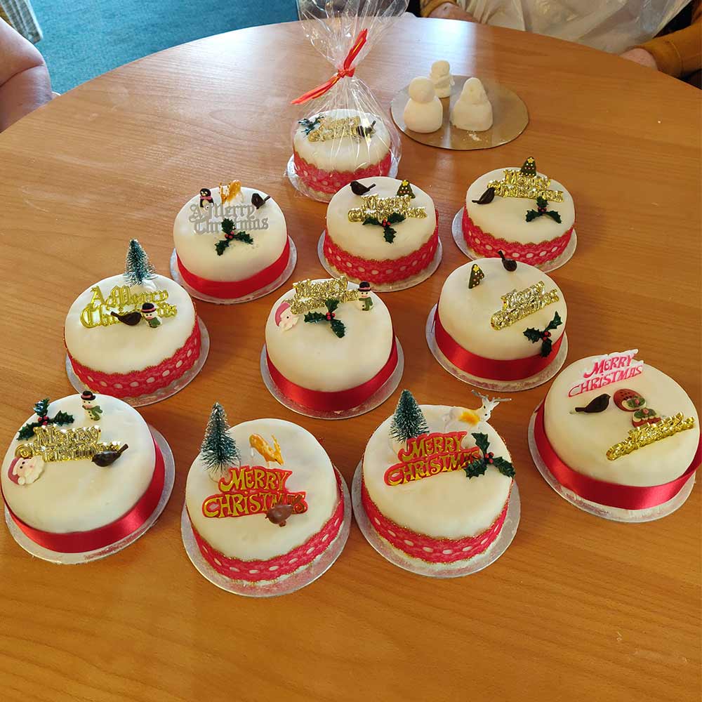 Christmas Cake Making and Decorating at Sutherlands