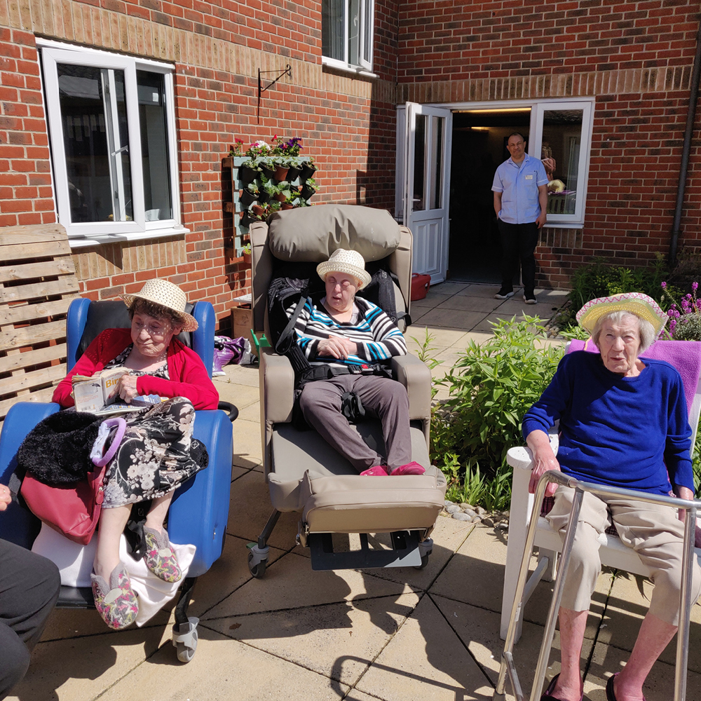 Sutherlands residents enjoying ice Lollies